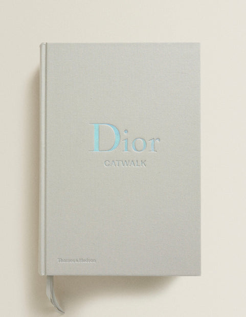 Cozy & Casa Dior Catwalk koffietafelboek