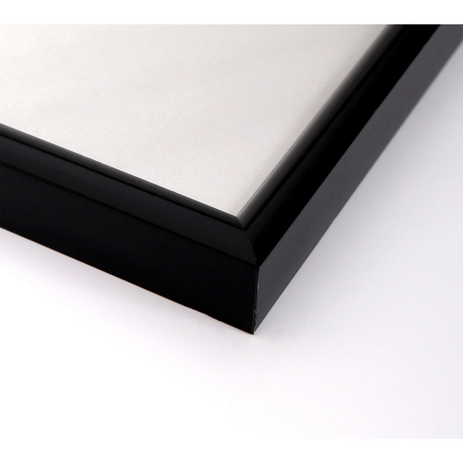 Zwart-witte lijstfoto “Hoeveel zorgen” in houten frame – stijlvolle wanddecoratie van Queence.