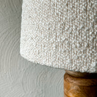 TRENTO tafellamp Mango hout met Boucle kap
